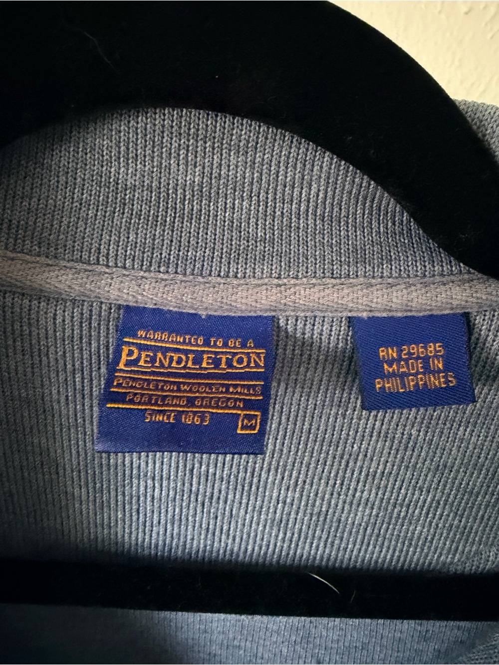 Men’s Pendleton Light Blue Quarter-Zip Men's Sweater Size medium - Picture 2 of 3